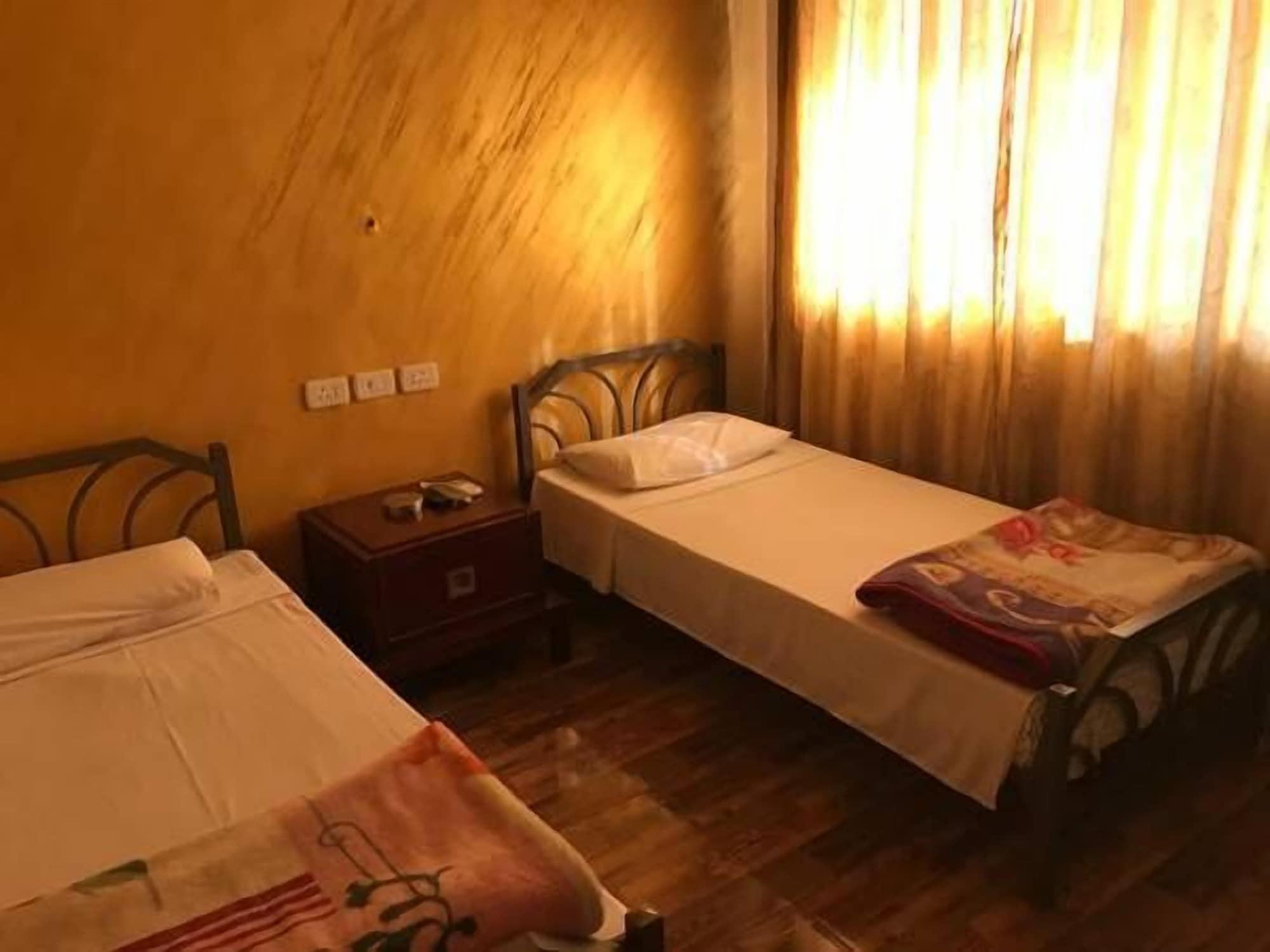 Sun Rise Hotel & Hostel & Tours Amman Dış mekan fotoğraf