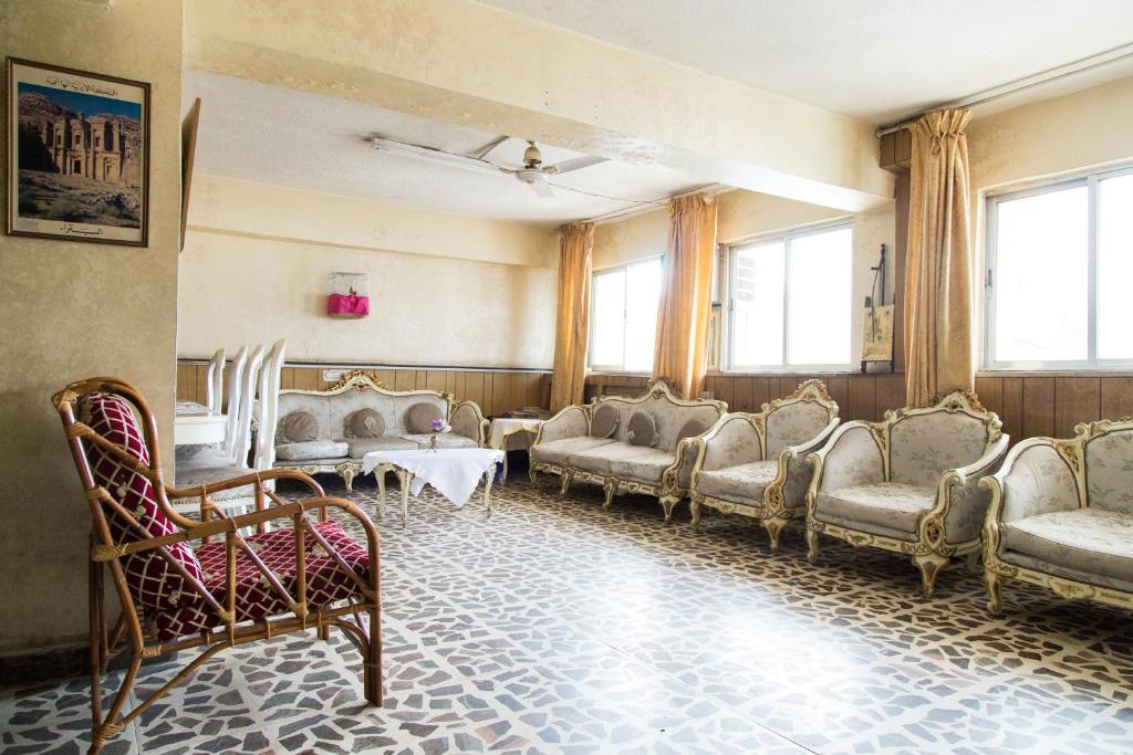 Sun Rise Hotel & Hostel & Tours Amman Dış mekan fotoğraf