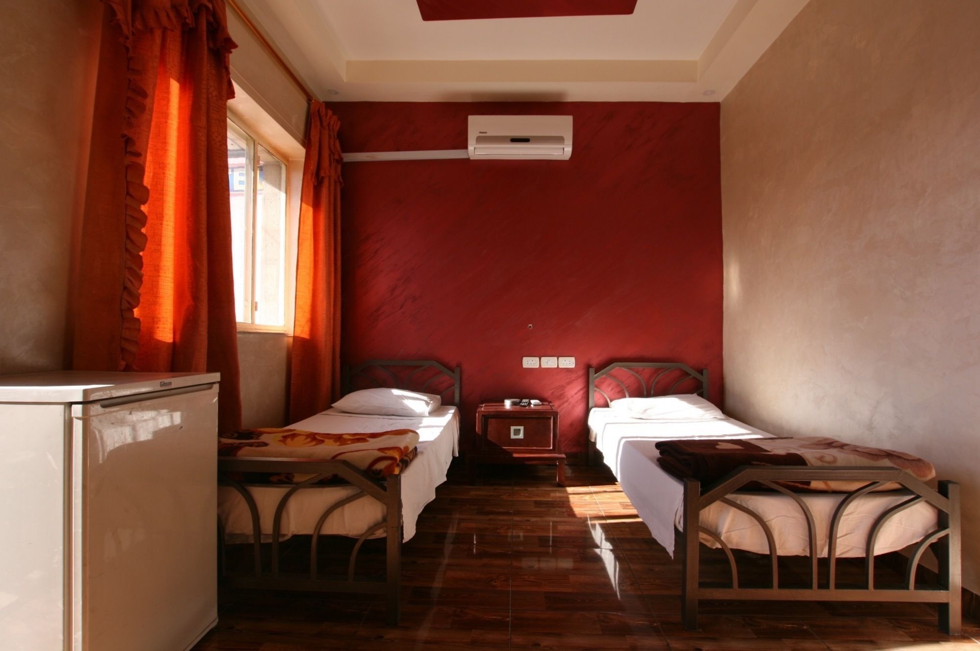 Sun Rise Hotel & Hostel & Tours Amman Dış mekan fotoğraf